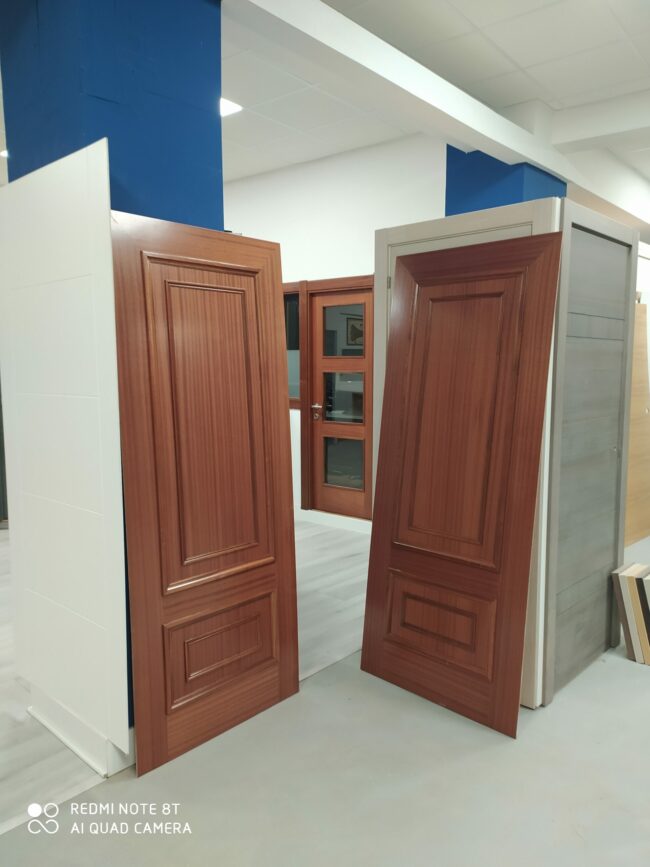 doble moldura puerta